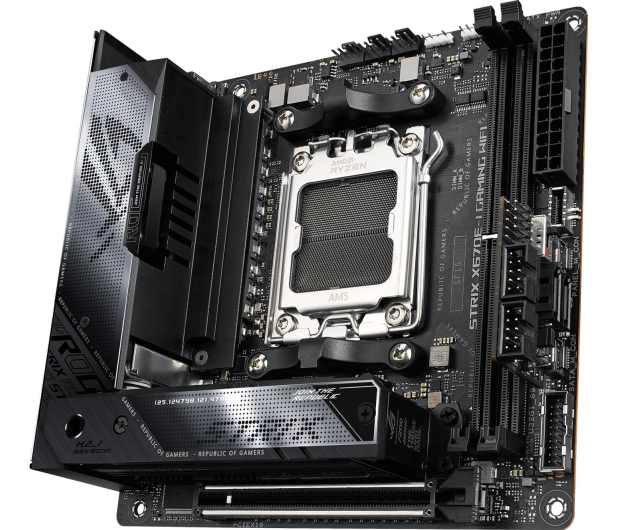ASUS ROG STRIX X670E-I GAMING WIFI - 1072688 - zdjęcie 3